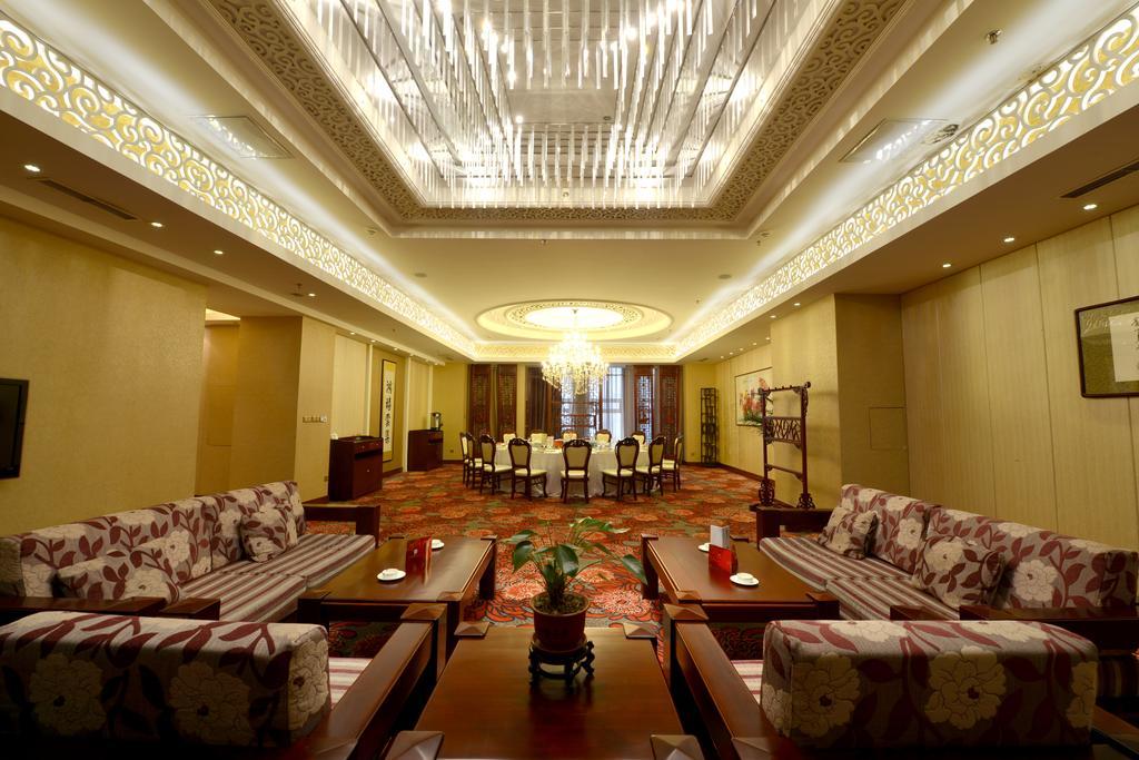 The Royal Fortune Hotel Shenyang Extérieur photo